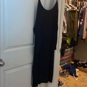 Black backless dress.